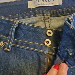 Hudson bootcut jeans SIZE 28